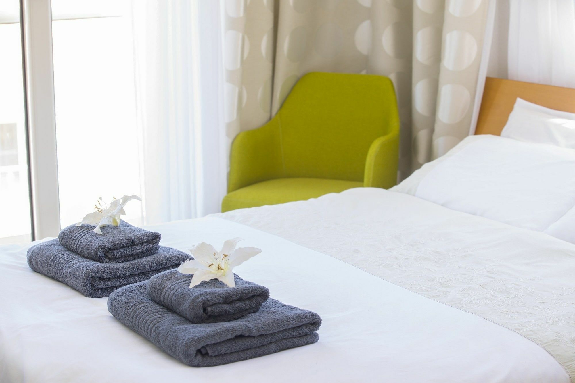 Marianna Suite Pernera Exterior photo
