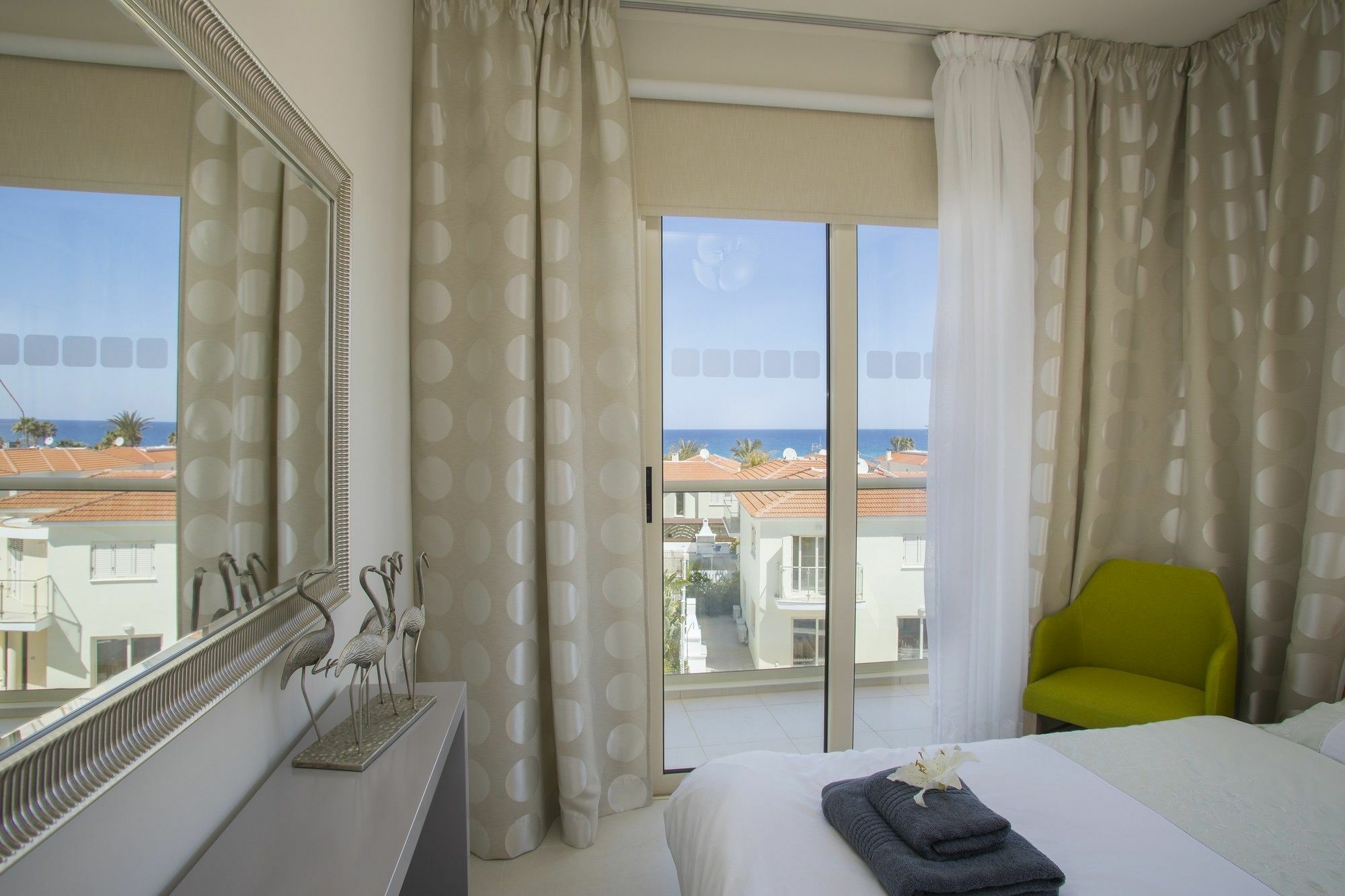 Marianna Suite Pernera Exterior photo