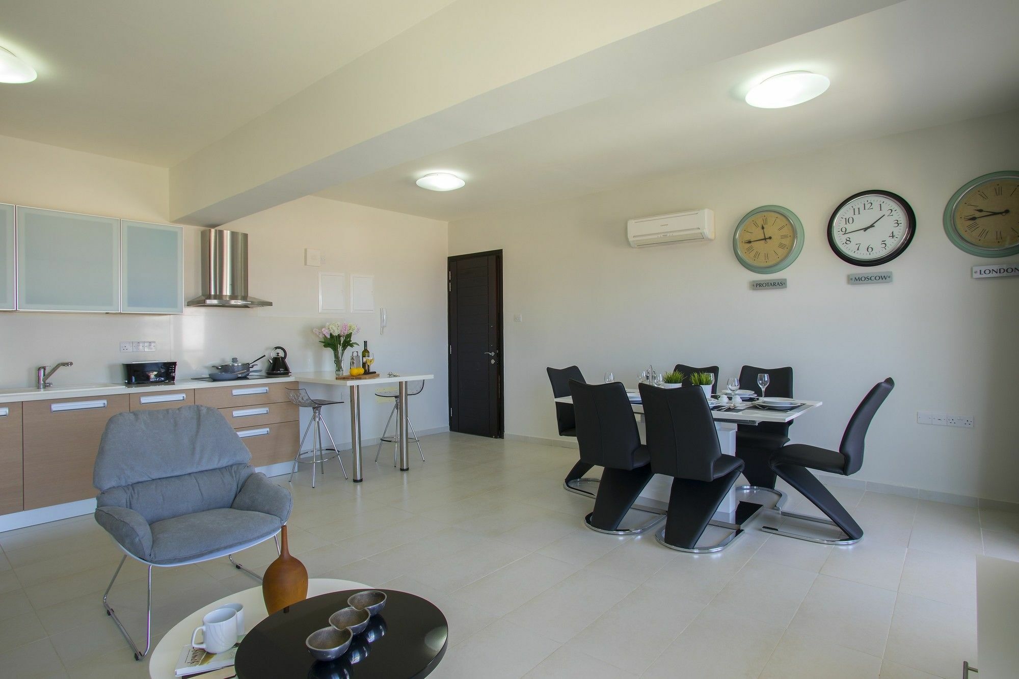 Marianna Suite Pernera Exterior photo