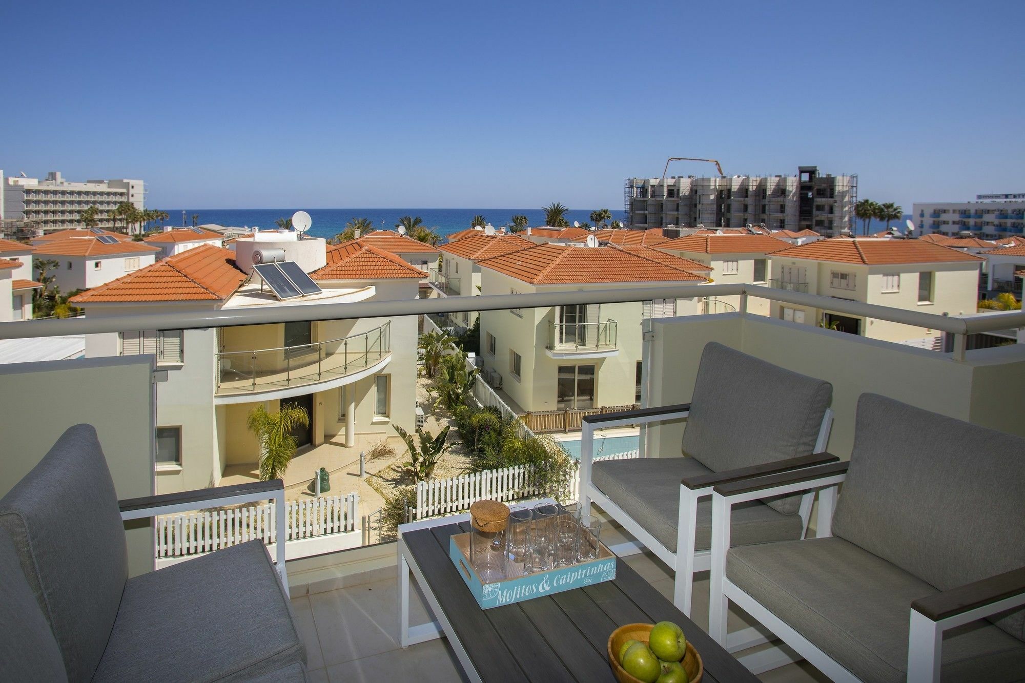 Marianna Suite Pernera Exterior photo